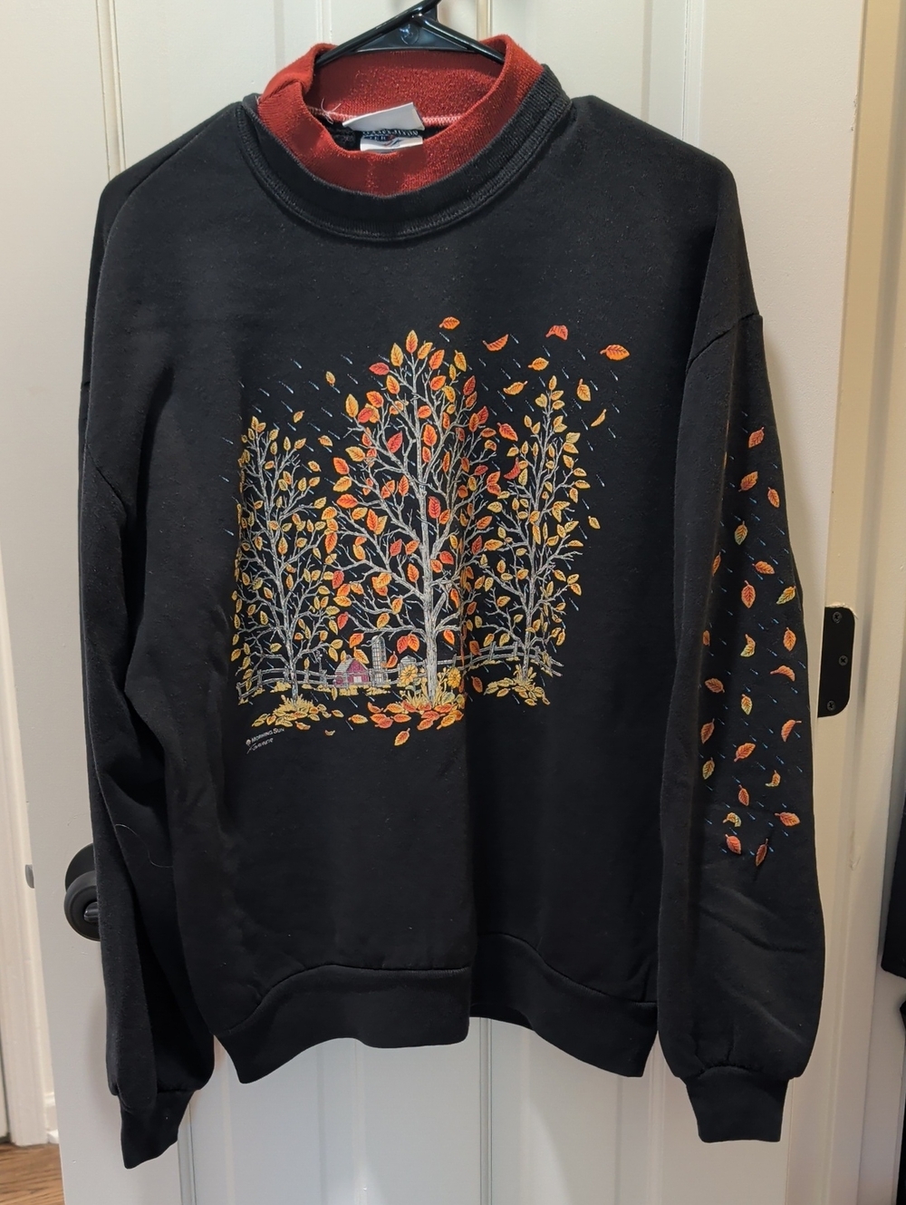 Vintage Morning Sun Sweatshirt Graphic Fall, Barn Leaves crew neck size large